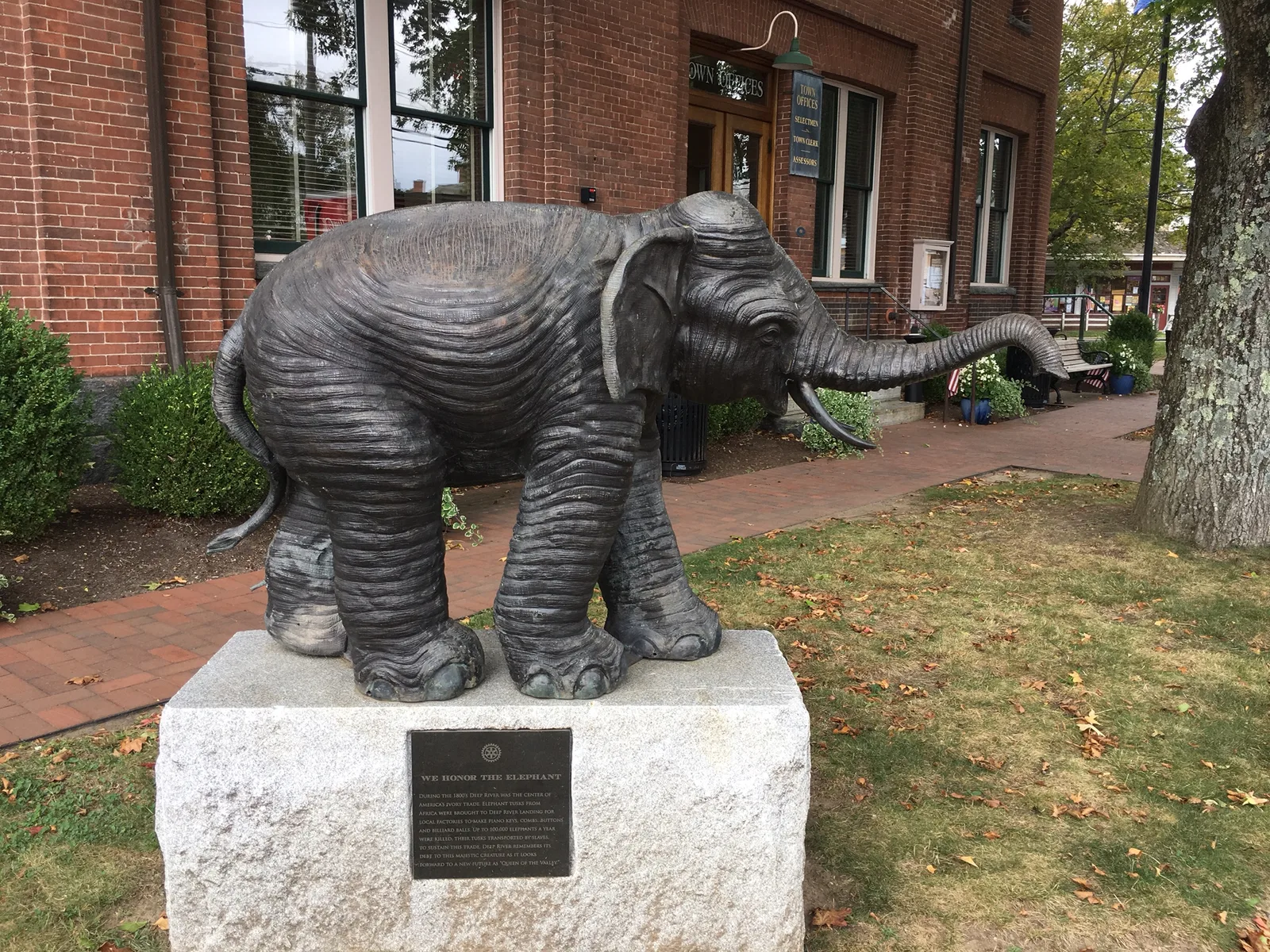 The elephant memorial outside Deep River Town Hall